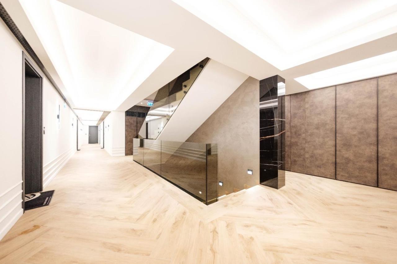Brand New Luxury Apartment In The Heart Of Braşov Exterior foto